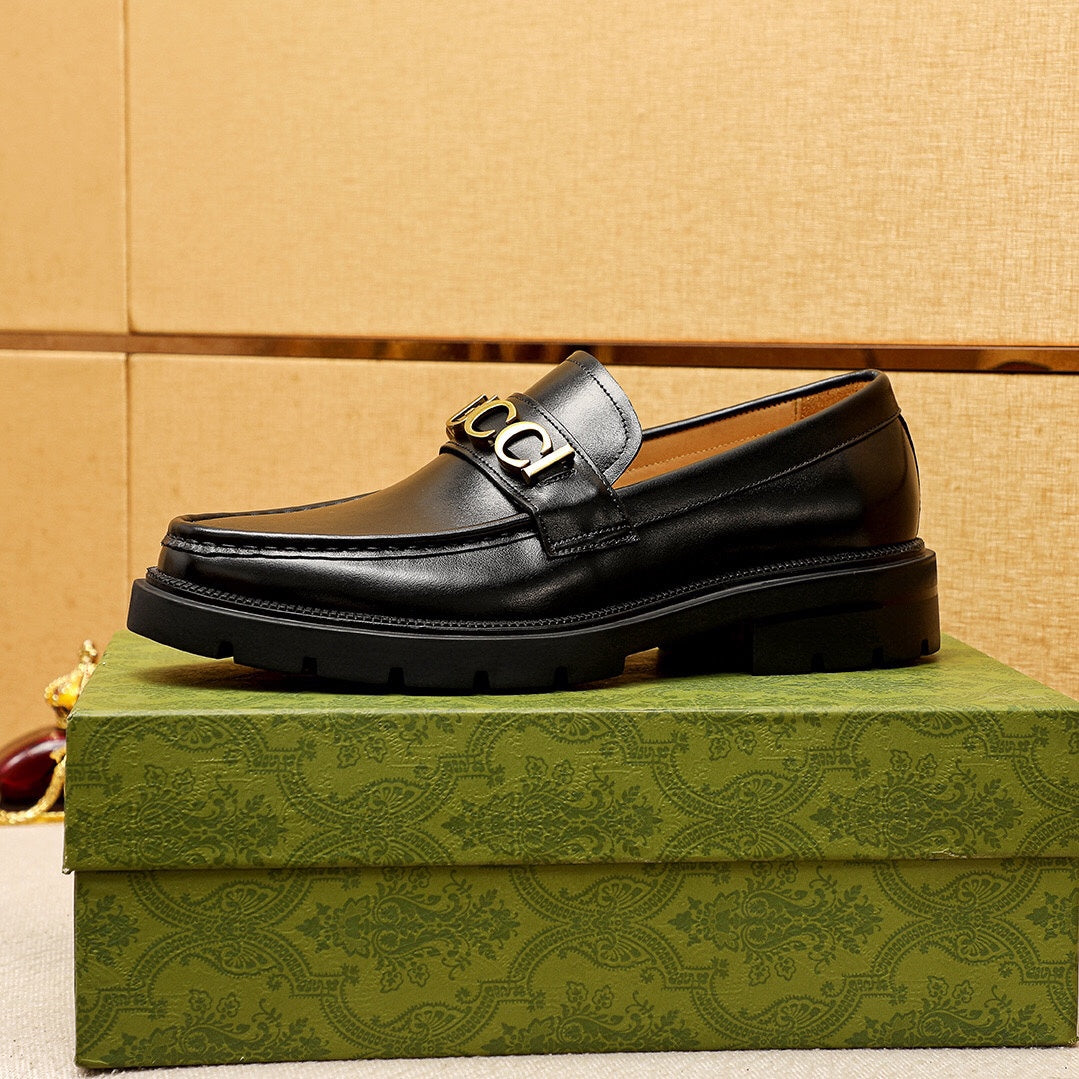 Trademark: GUCCI "Gucci" casual leather shoes. Positive code number: 38-44 (45.46.47 can