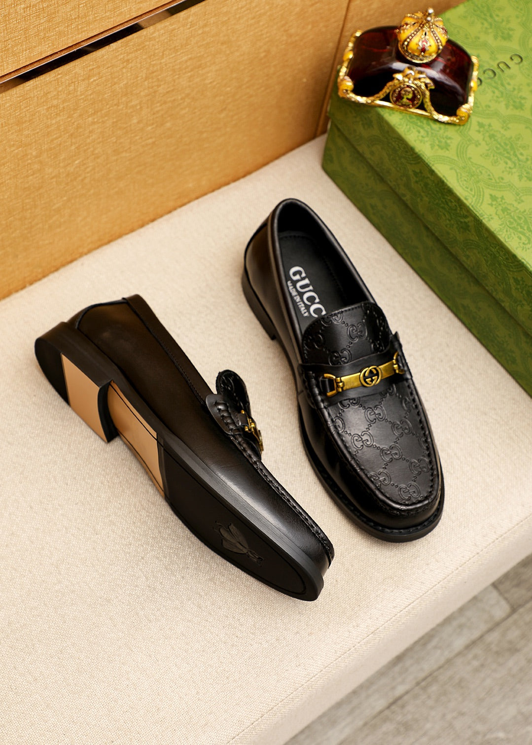 Trademark: GUCCI "Gucci" casual leather shoes. Positive code number: 38-44 (45.46.47 can