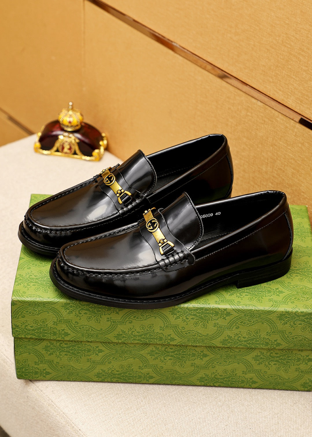 Trademark: GUCCI "Gucci" casual leather shoes. Positive code number: 38-44 (45.46.47 can