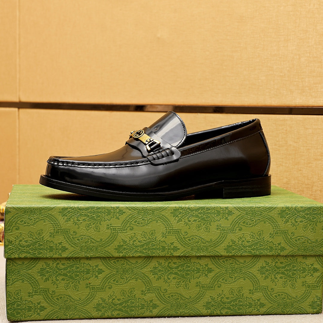 Trademark: GUCCI "Gucci" casual leather shoes. Positive code number: 38-44 (45.46.47 can