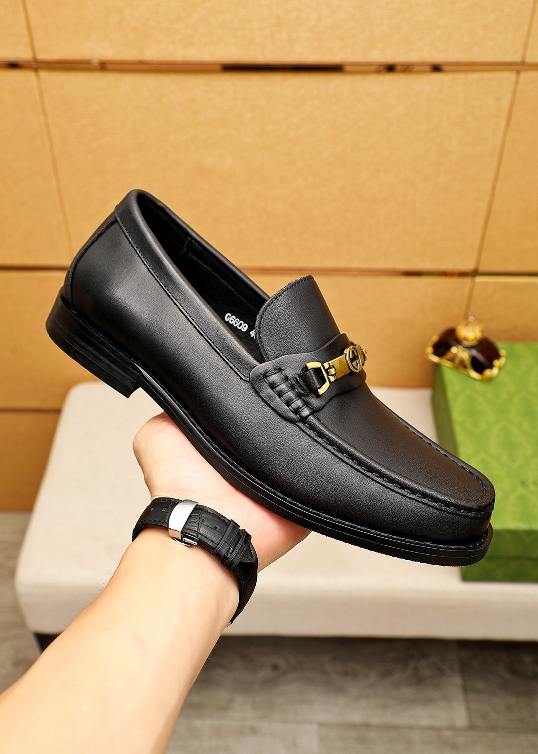 Trademark: GUCCI "Gucci" casual leather shoes. Positive code number: 38-44 (45.46.47 can