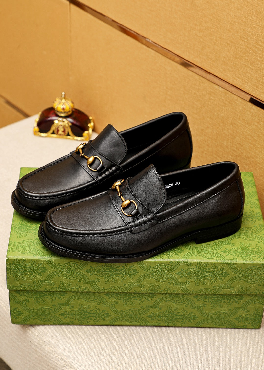 Trademark: GUCCI "Gucci" casual leather shoes. Positive code number: 38-44 (45.46.47 can