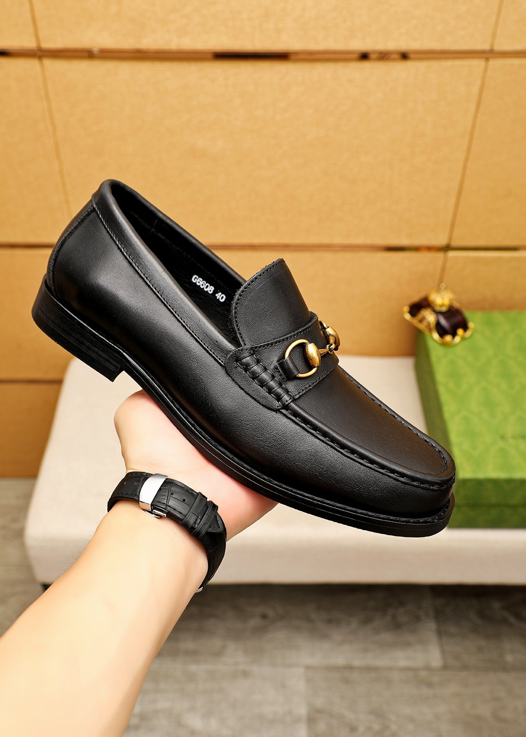 Trademark: GUCCI "Gucci" casual leather shoes. Positive code number: 38-44 (45.46.47 can