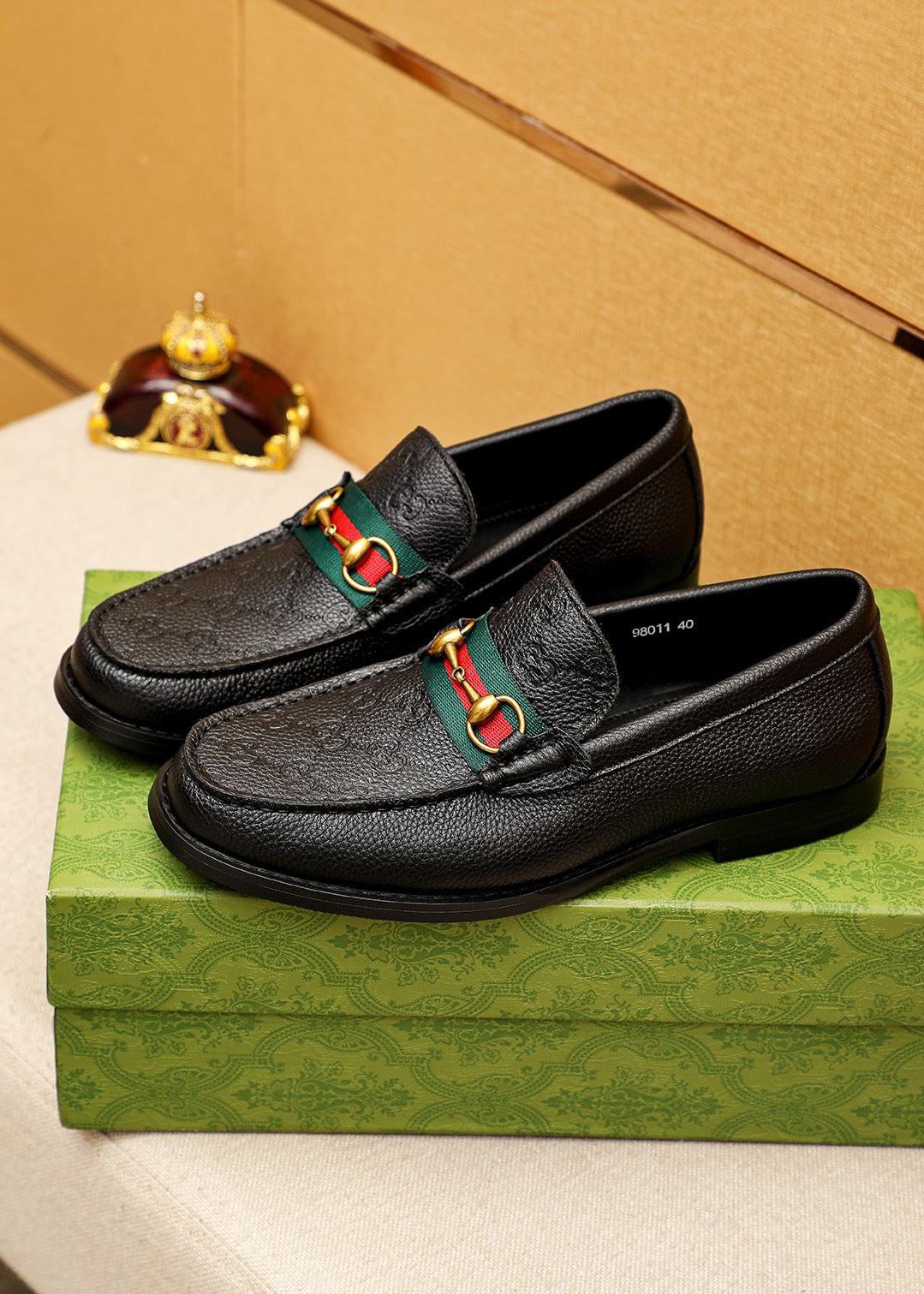 Trademark: GUCCI "Gucci" casual leather shoes. Positive code number: 38-44 (45.46.47 can