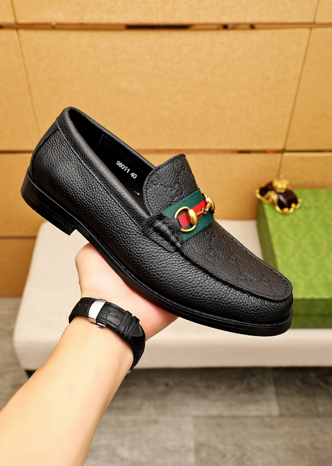 Trademark: GUCCI "Gucci" casual leather shoes. Positive code number: 38-44 (45.46.47 can