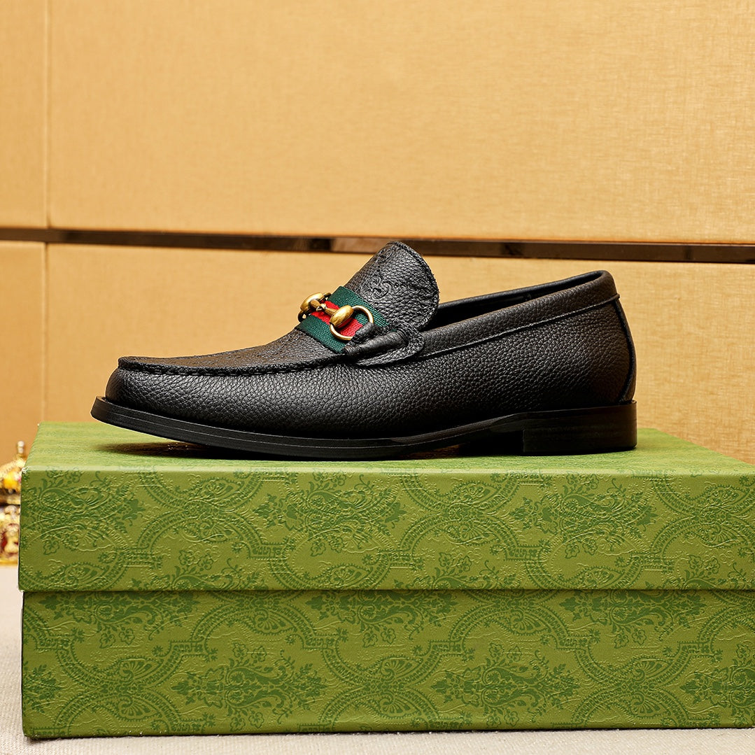 Trademark: GUCCI "Gucci" casual leather shoes. Positive code number: 38-44 (45.46.47 can