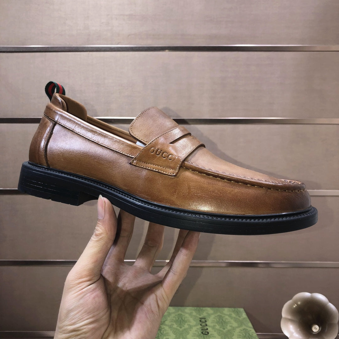 Italian top luxury men's shoes giant (GUCCI) (all cowhide inneri) new report. Original European