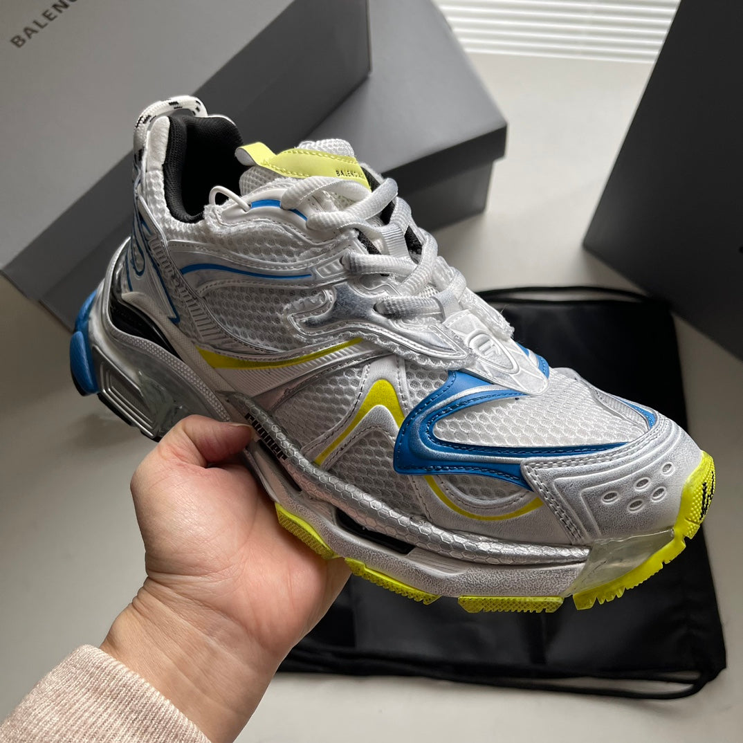 Balenciaga runner 3.0. Washed and destroyed canvas sneakers. New summer products breathable