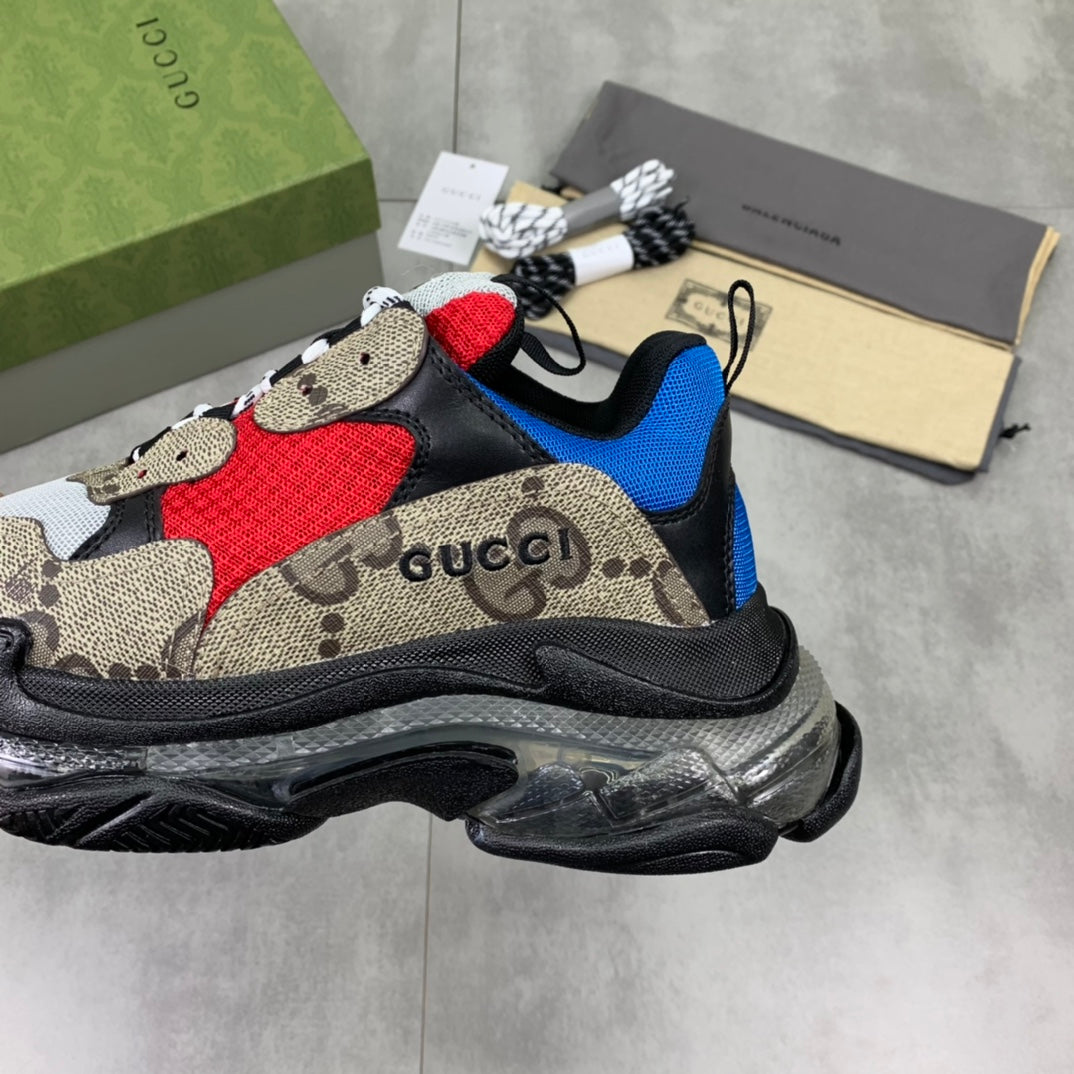 GUCCI x Balenciaga lace-up round toe low top Daddy shoes. The upper adopts imported cowhide