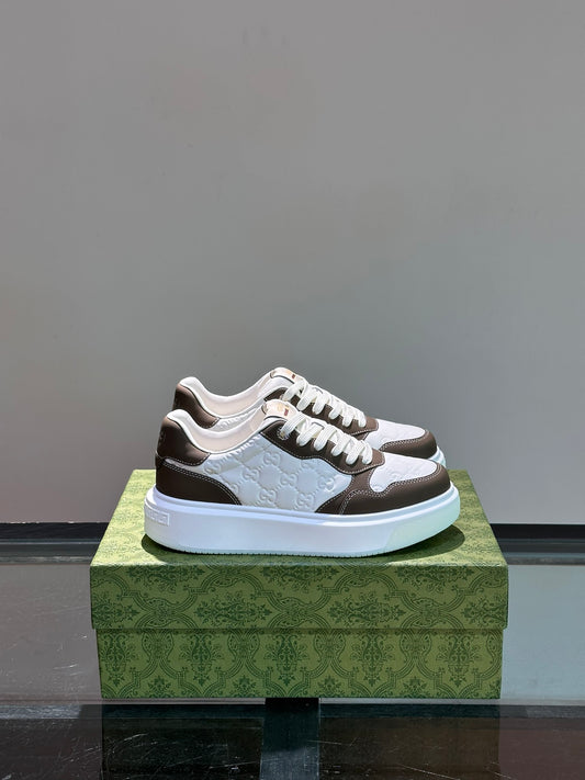 GUCC*" men's GG sports shoes, made of imported cowhide, simple and comfortable version