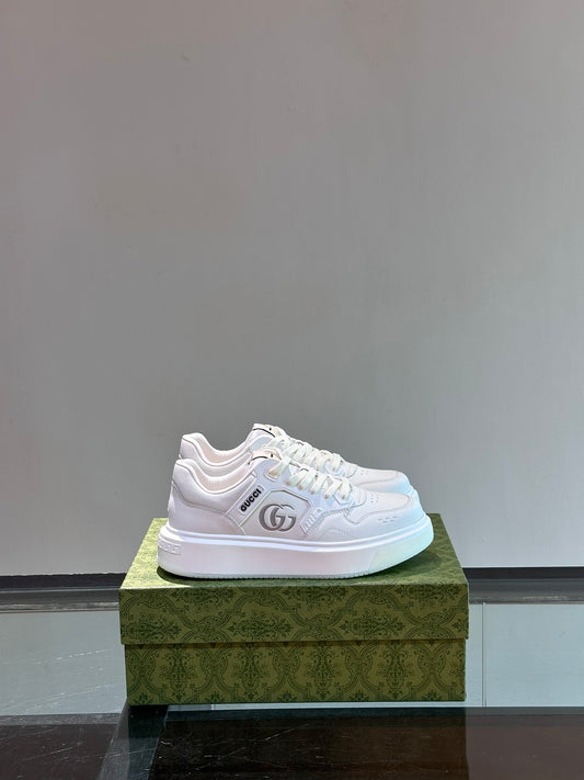 GUCC*" men's GG sports shoes, made of imported cowhide, simple and comfortable version,