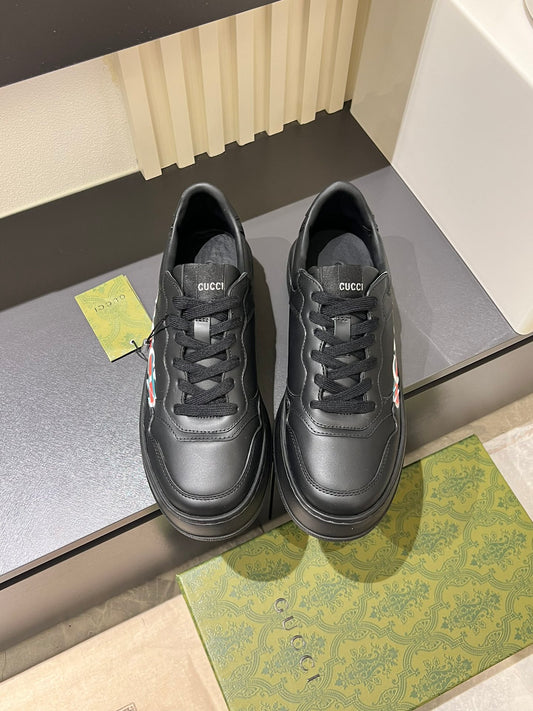Gucc* Men's thick soled cookie shoes sneakers, this sports shoe adopts thick soled structure