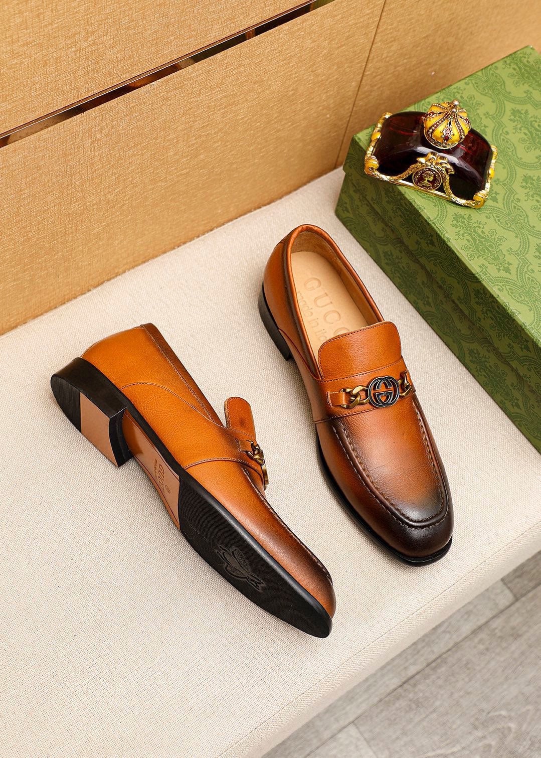 Trademark: GUCCI "Gucci" casual leather shoes. Positive code number: 38-44 (45.46.47 can