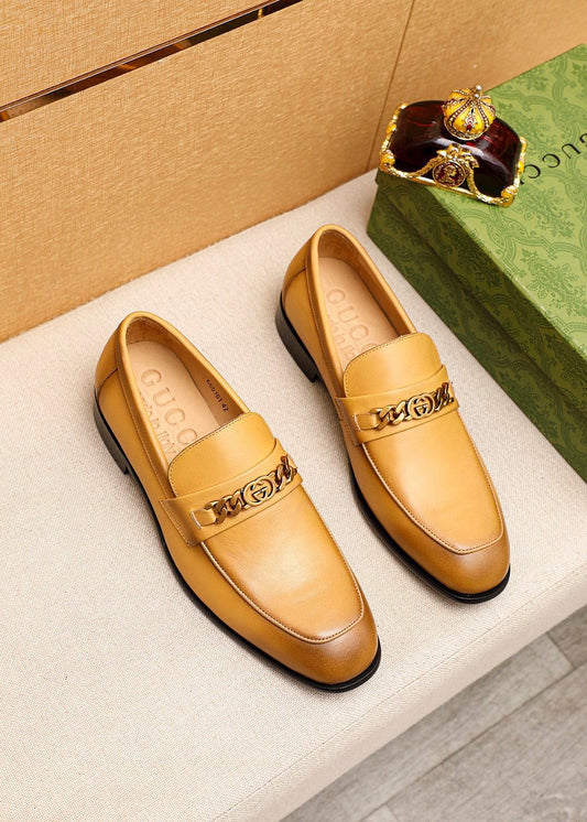 Trademark: GUCCI "Gucci" casual leather shoes. Positive code number: 38-44 (45.46.47 can