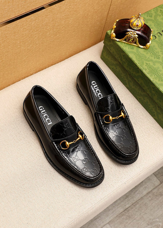 Trademark: GUCCI "Gucci" casual leather shoes. Positive code number: 38-44 (45.46.47 can