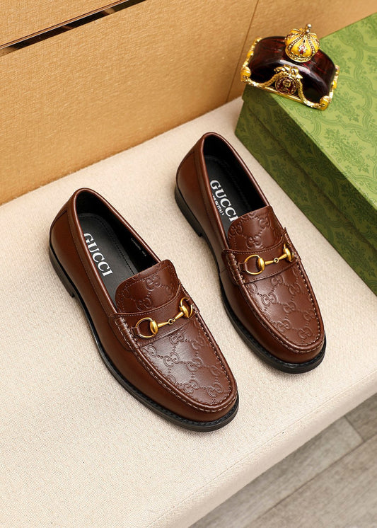 Trademark: GUCCI "Gucci" casual leather shoes. Positive code number: 38-44 (45.46.47 can