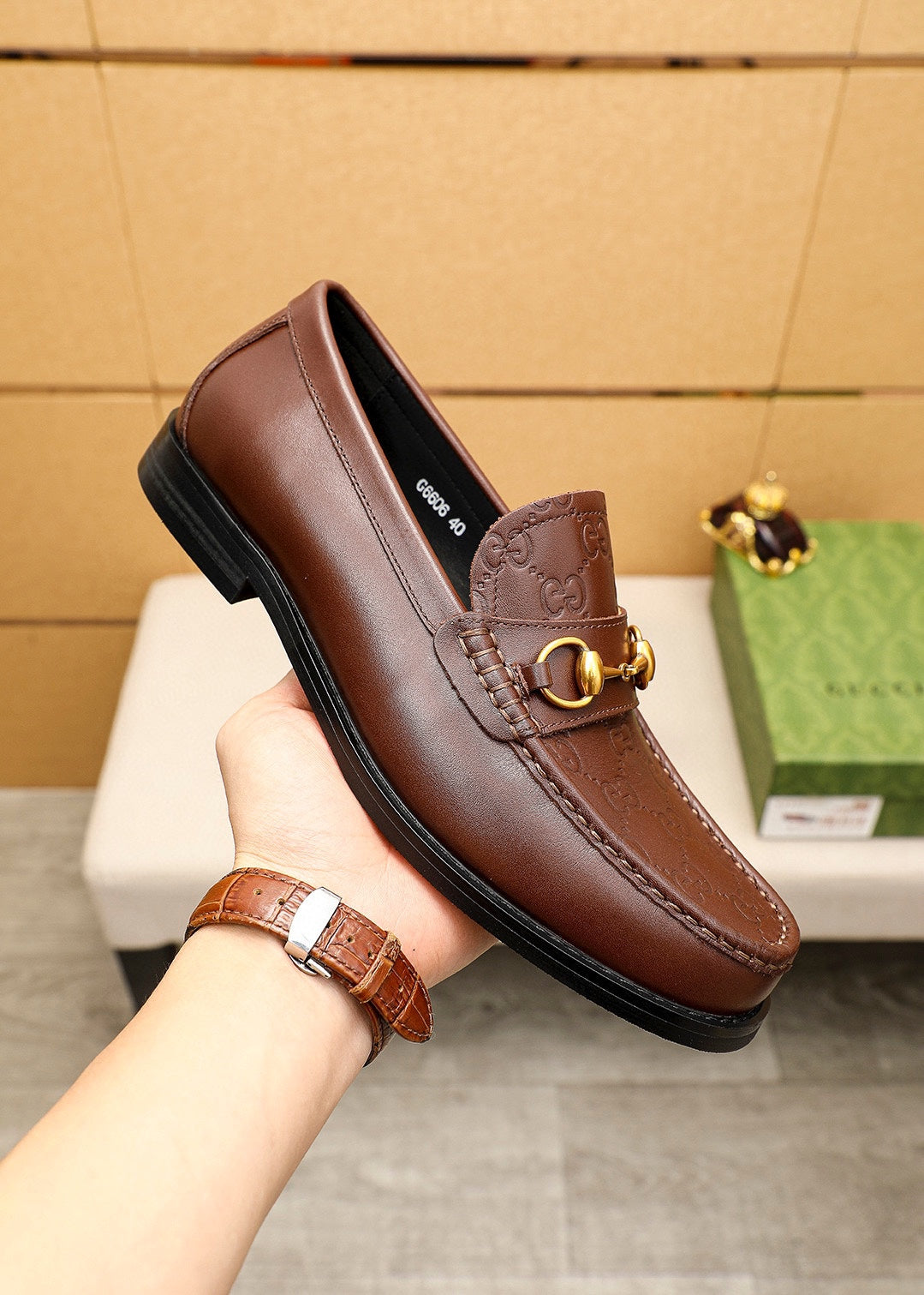 Trademark: GUCCI "Gucci" casual leather shoes. Positive code number: 38-44 (45.46.47 can