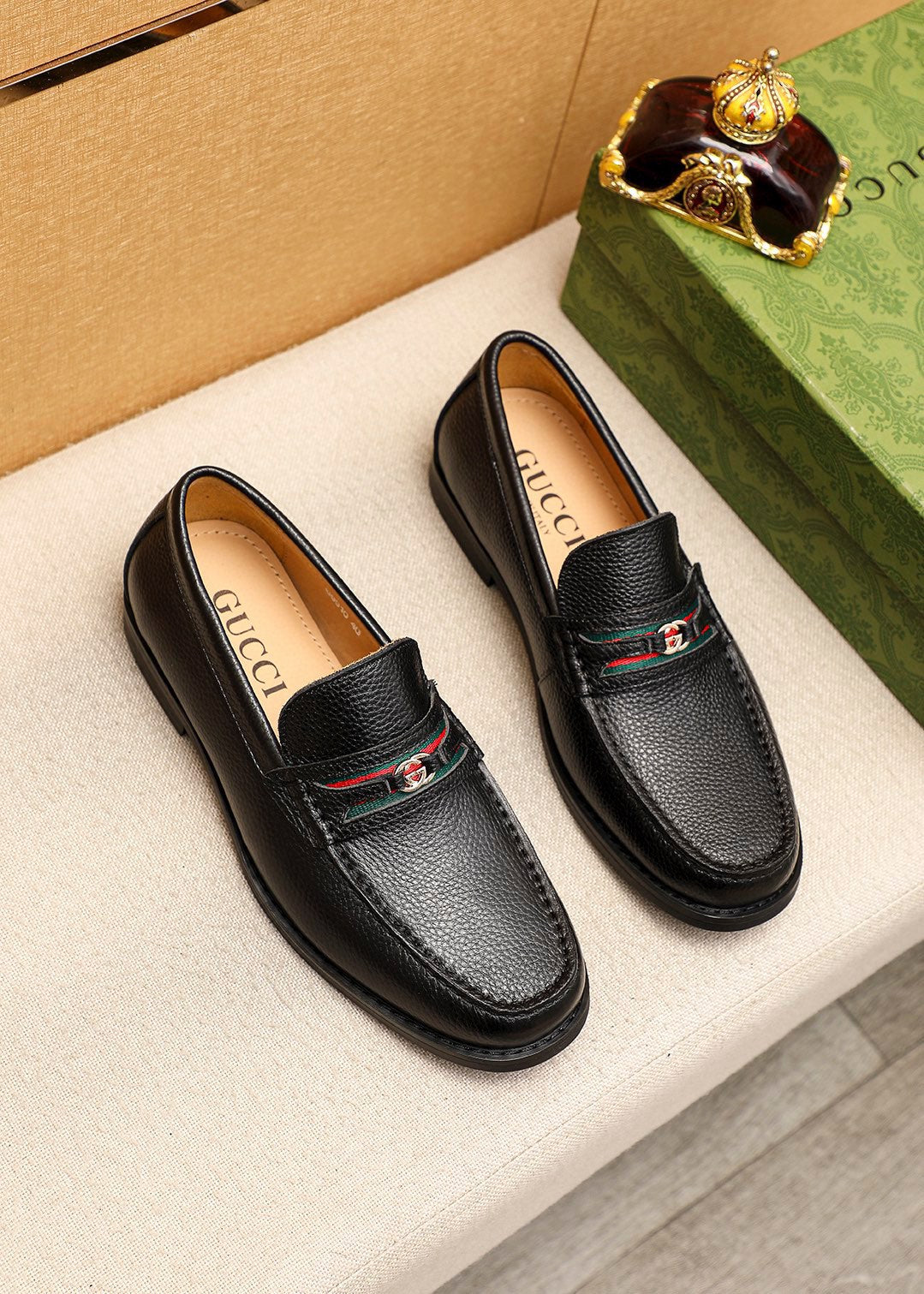 Trademark: GUCCI "Gucci" casual leather shoes. Positive code number: 38-44 (45.46.47 can