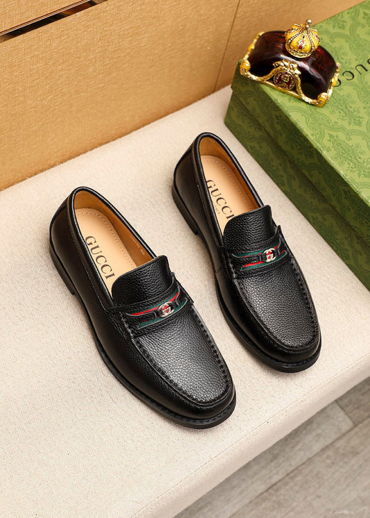 Trademark: GUCCI "Gucci" casual leather shoes. Positive code number: 38-44 (45.46.47 can