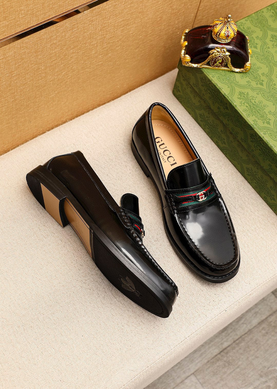 Trademark: GUCCI "Gucci" casual leather shoes. Positive code number: 38-44 (45.46.47 can