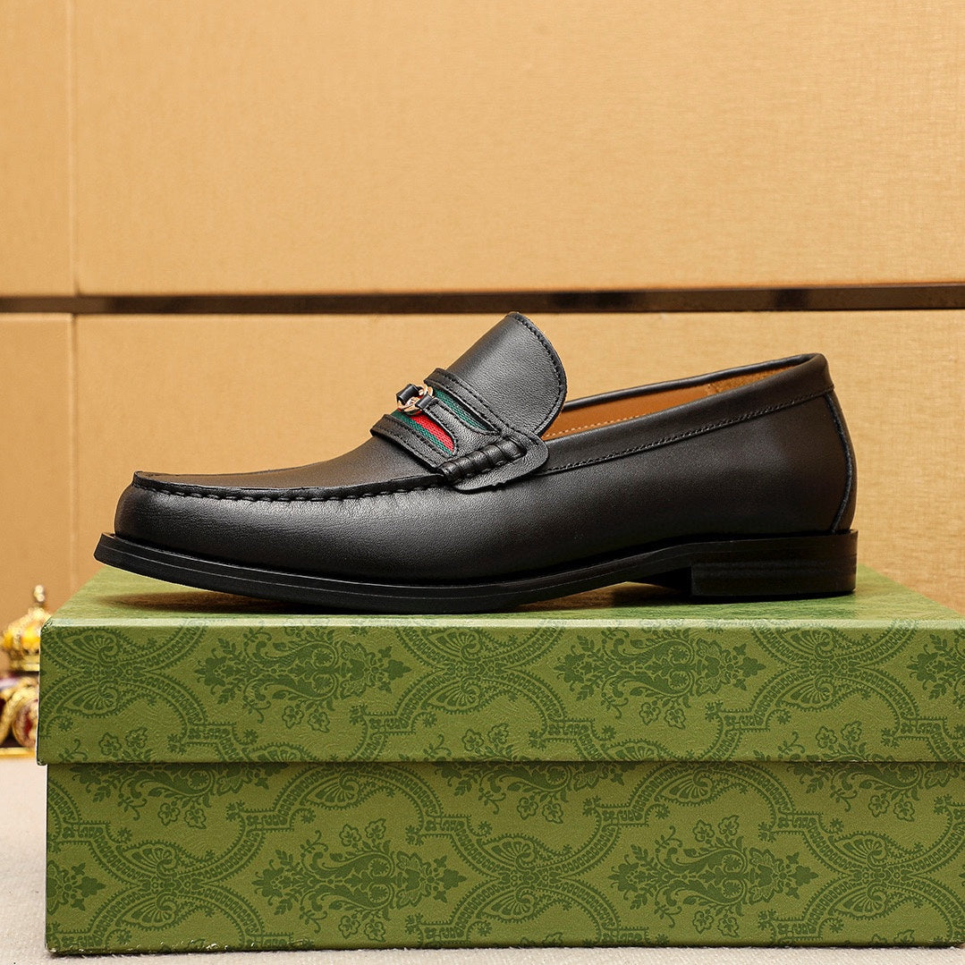 Trademark: GUCCI "Gucci" casual leather shoes. Positive code number: 38-44 (45.46.47 can