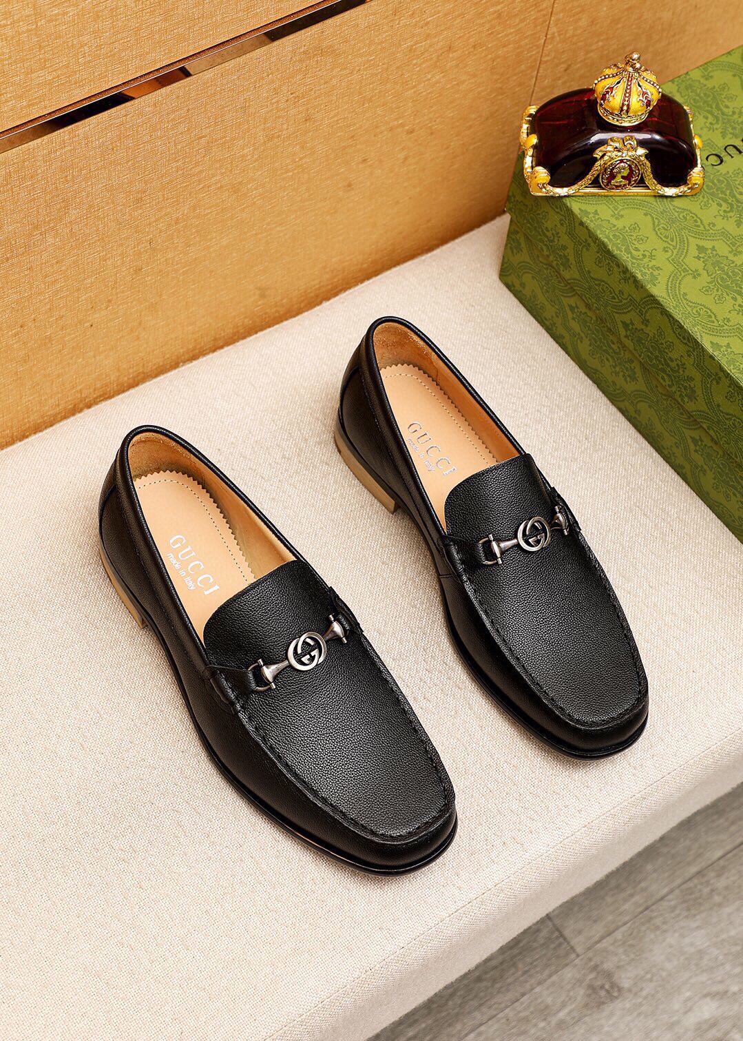 Trademark: GUCCI "Gucci" casual leather shoes. Positive code number: 38-44 (45.46.47 can