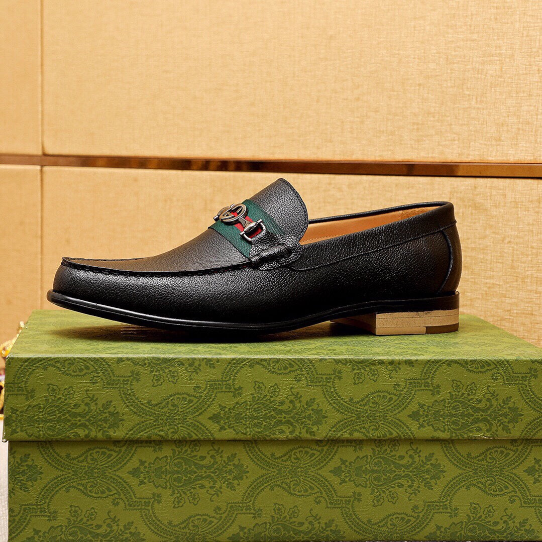 Trademark: GUCCI "Gucci" casual leather shoes. Positive code number: 38-44 (45.46.47 can