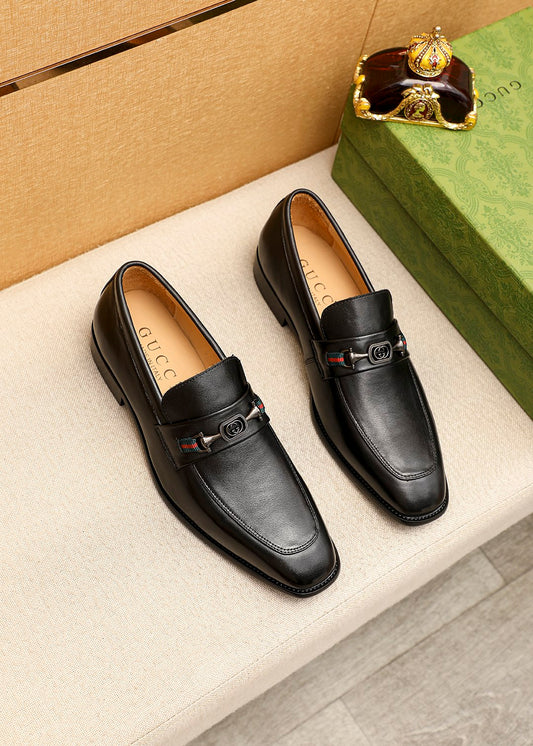 Trademark: GUCCI "Gucci" casual leather shoes. Positive code number: 38-44 (45.46.47 can