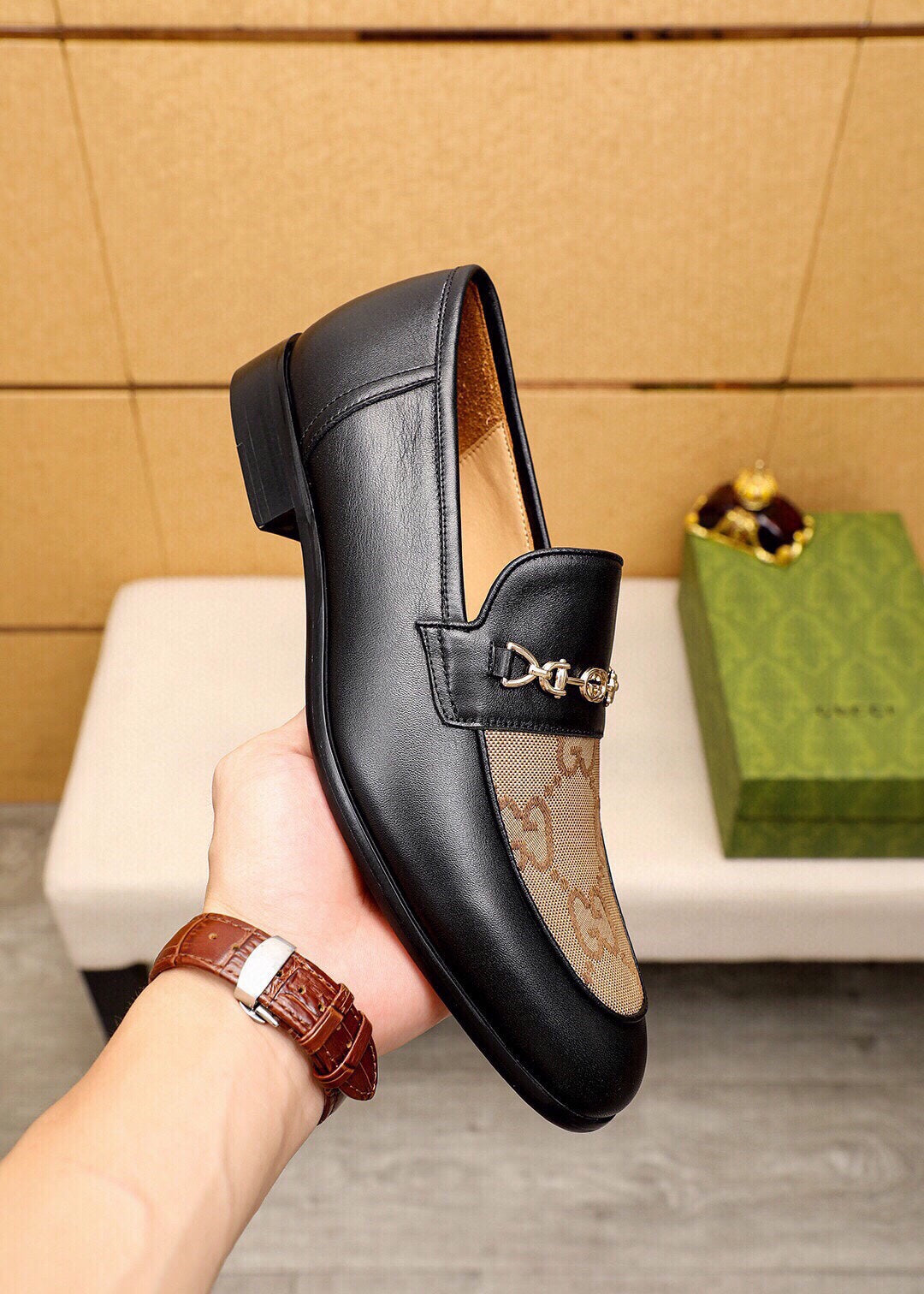 Trademark: GUCCI "Gucci" casual leather shoes. Positive code number: 38-44 (45.46.47 can