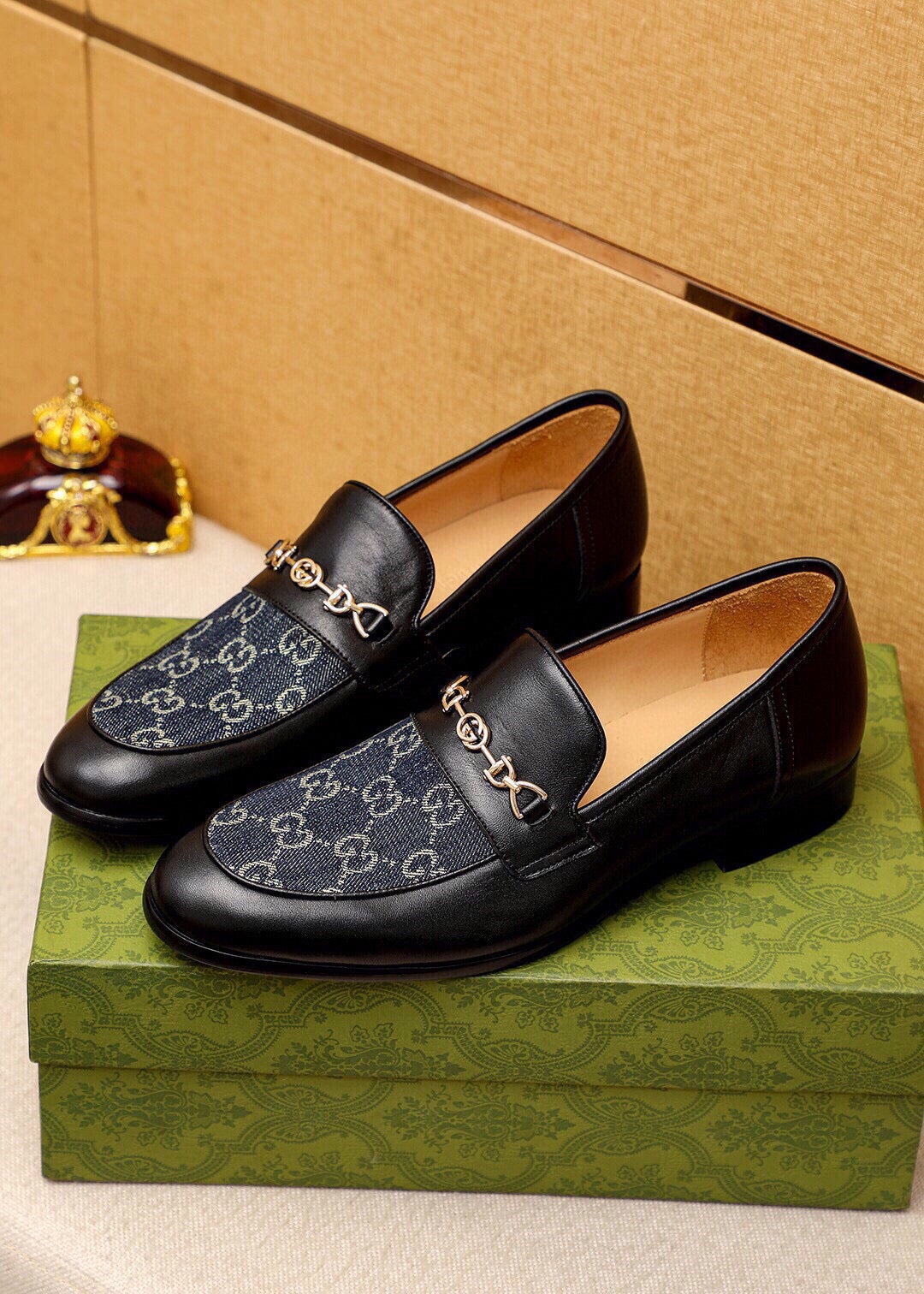 Trademark: GUCCI "Gucci" casual leather shoes. Positive code number: 38-44 (45.46.47 can