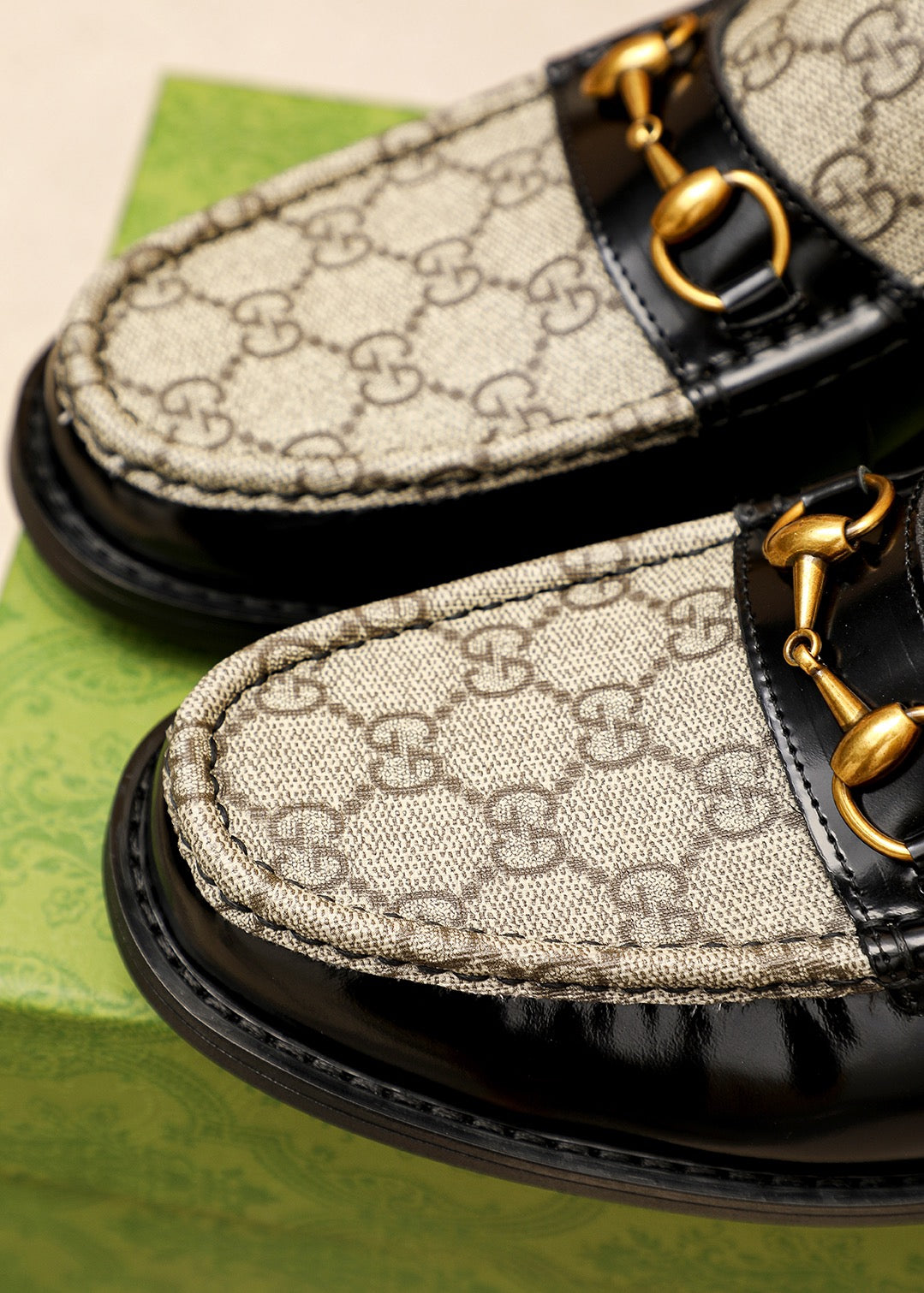 Trademark: GUCCI "Gucci" casual leather shoes. Positive code number: 38-44 (45.46.47 can