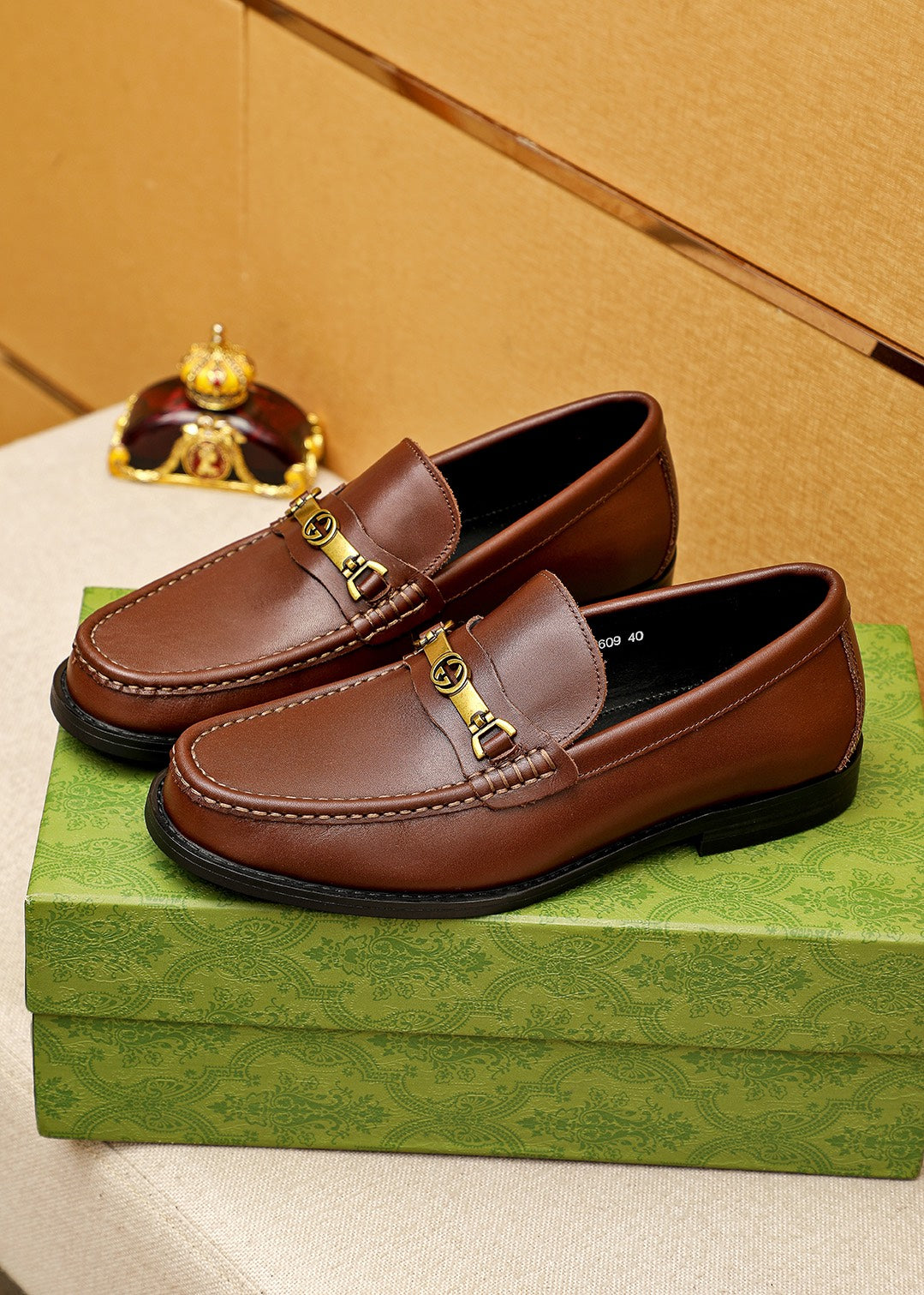 Trademark: GUCCI "Gucci" casual leather shoes. Positive code number: 38-44 (45.46.47 can