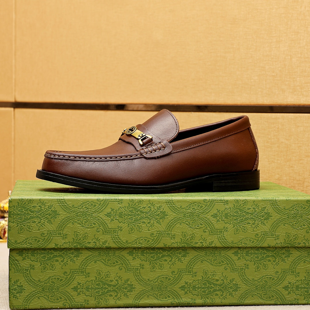 Trademark: GUCCI "Gucci" casual leather shoes. Positive code number: 38-44 (45.46.47 can