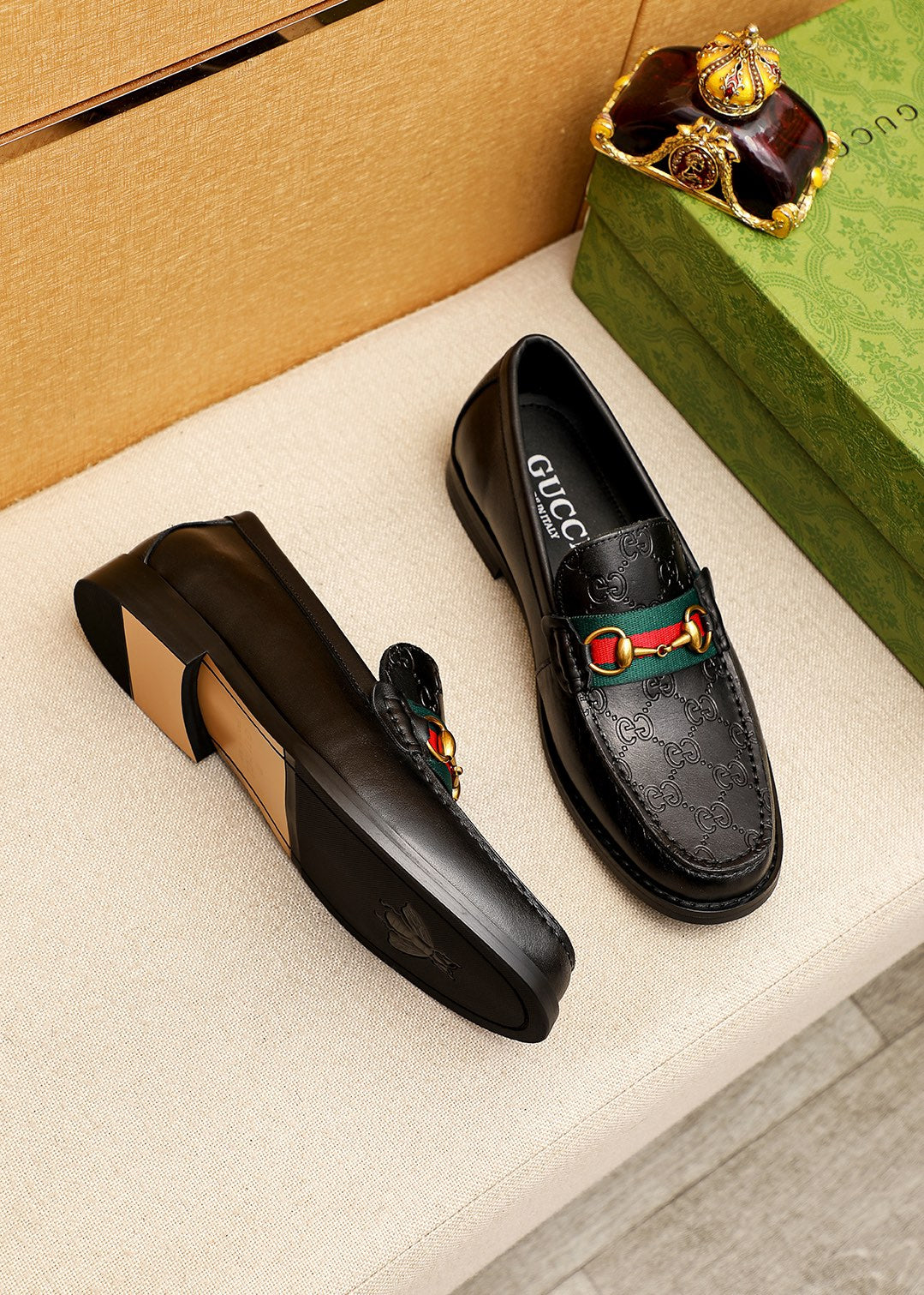 Trademark: GUCCI "Gucci" casual leather shoes. Positive code number: 38-44 (45.46.47 can