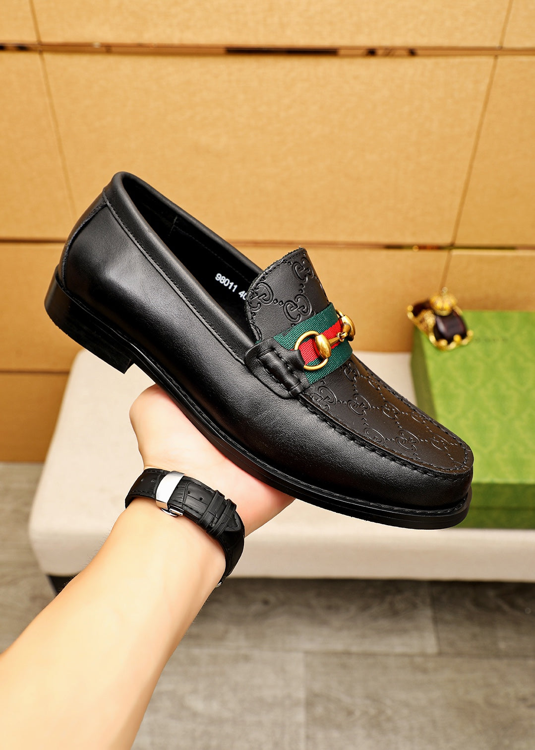 Trademark: GUCCI "Gucci" casual leather shoes. Positive code number: 38-44 (45.46.47 can