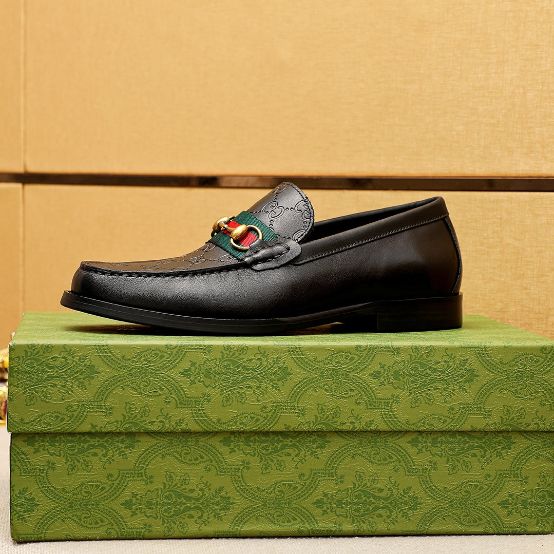 Trademark: GUCCI "Gucci" casual leather shoes. Positive code number: 38-44 (45.46.47 can