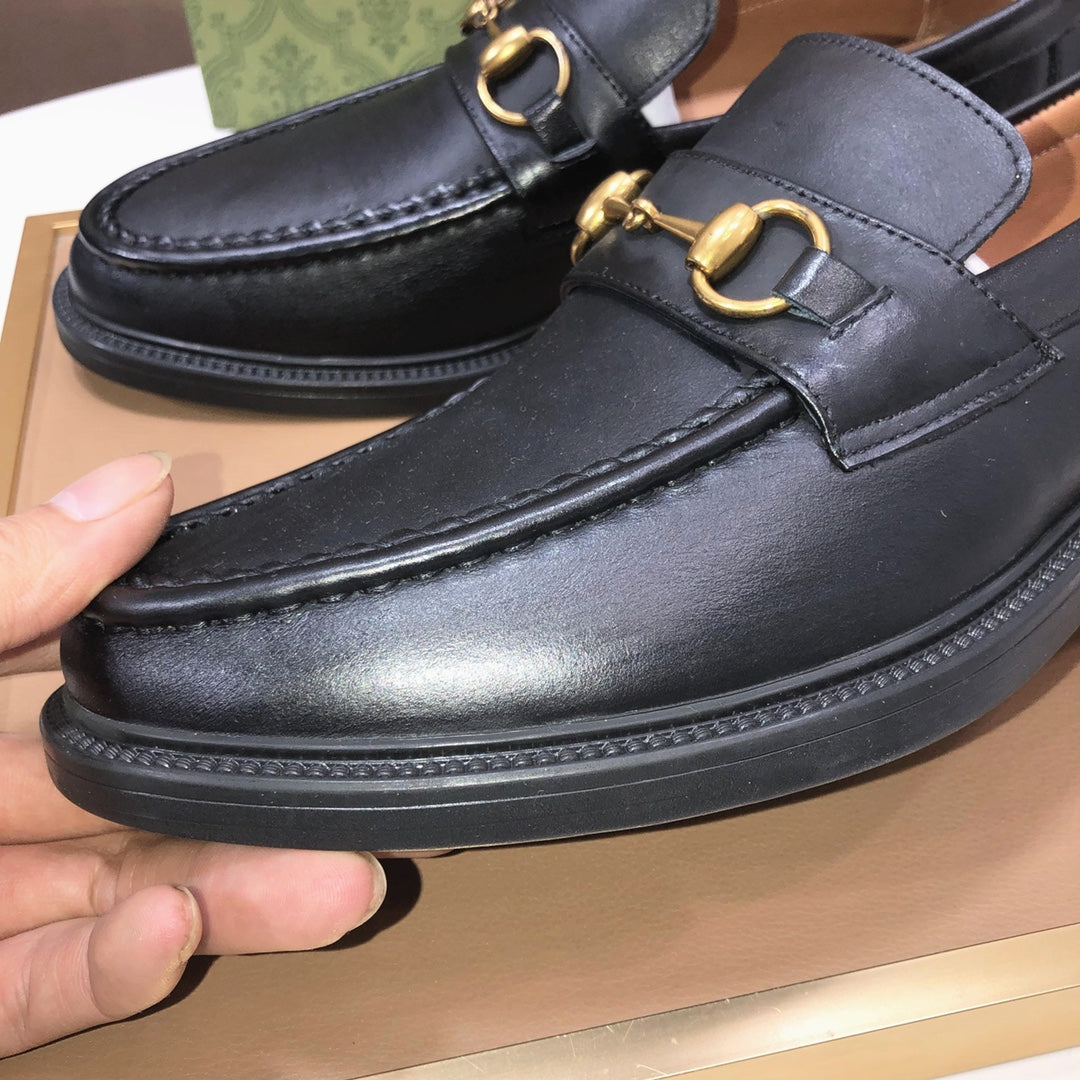 Italian top luxury men's shoes giant (GUCCI) (all cowhide inneri) new report. Original European