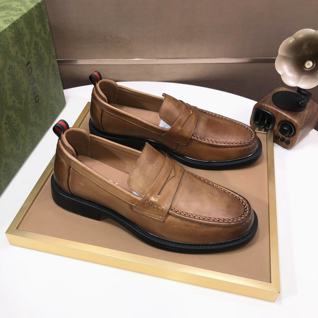 Italian top luxury men's shoes giant (GUCCI) (all cowhide inneri) new report. Original European