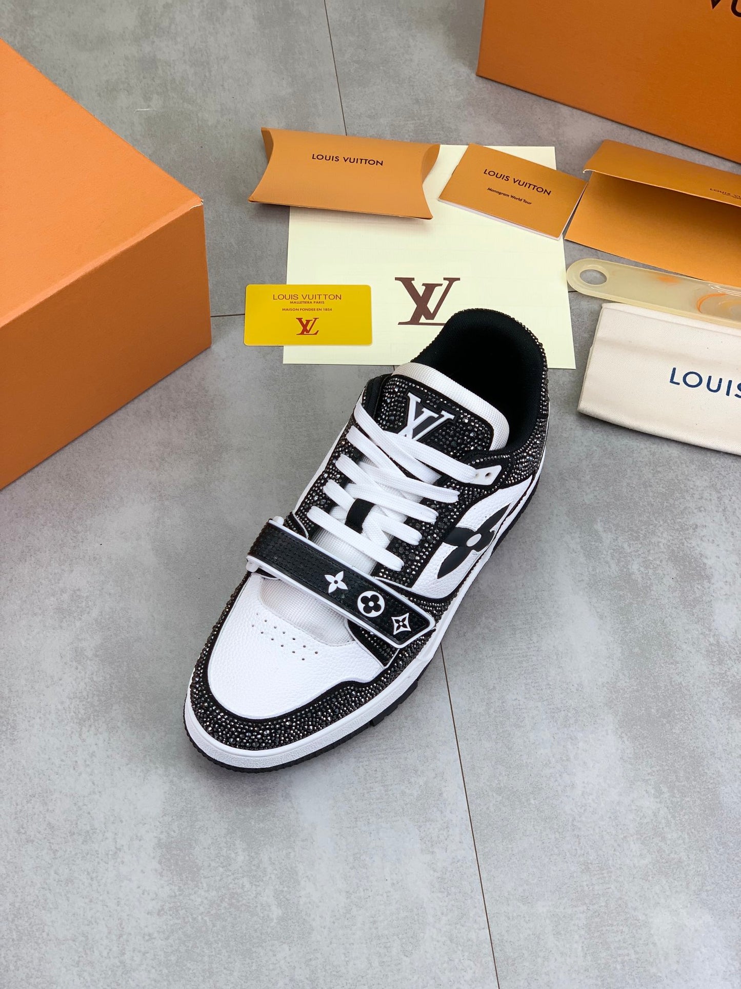 [LOUIS VUITTON] LV Classic Trendy Shoes! Made of imported genuine leather, water-dyed