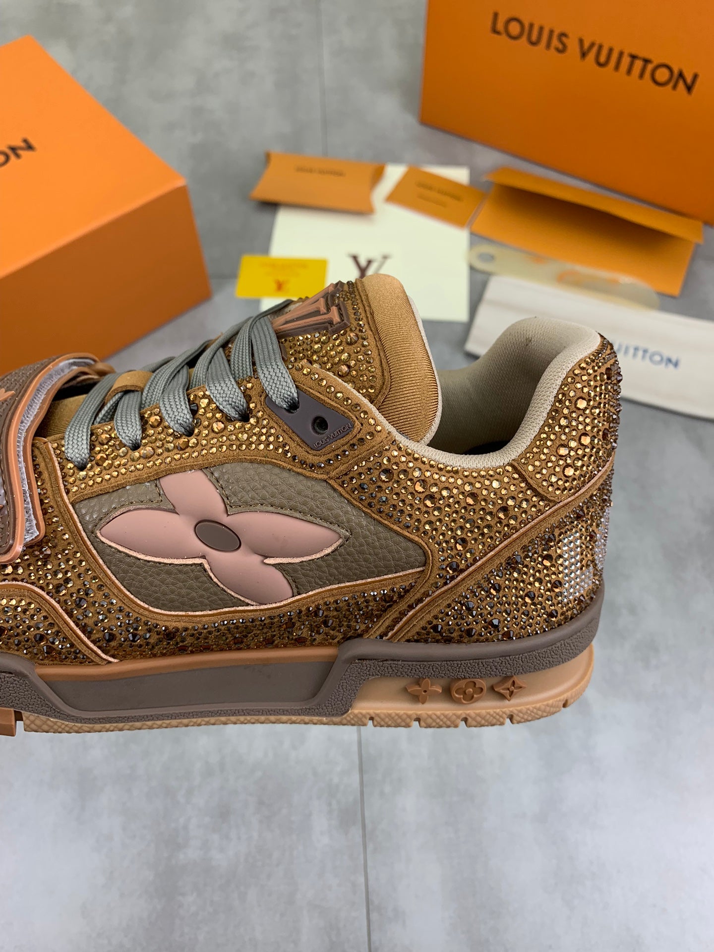 [LOUIS VUITTON] LV Classic Trendy Shoes! Made of imported genuine leather, water-dyed