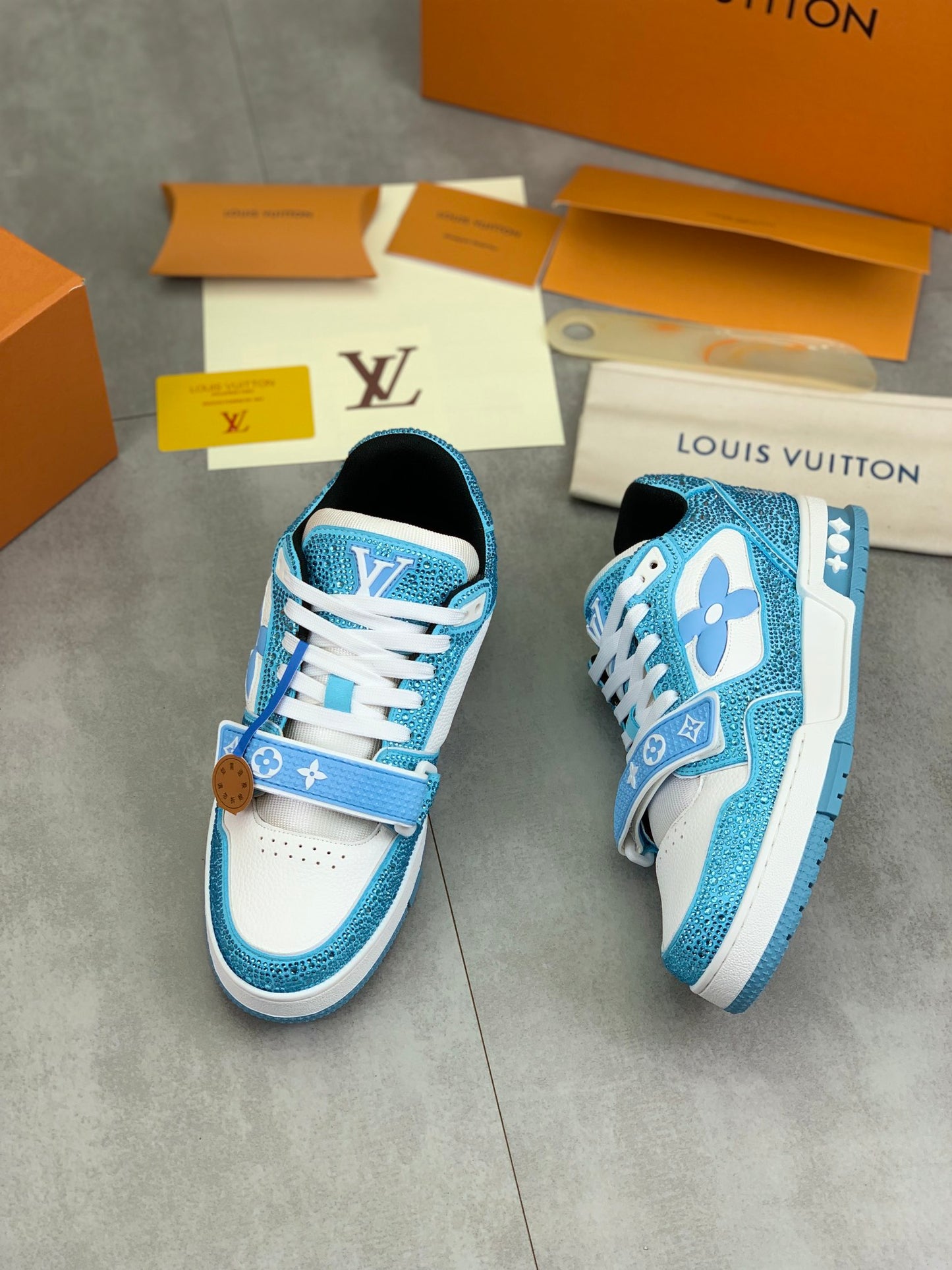 [LOUIS VUITTON] LV Classic Trendy Shoes! Made of imported genuine leather, water-dyed