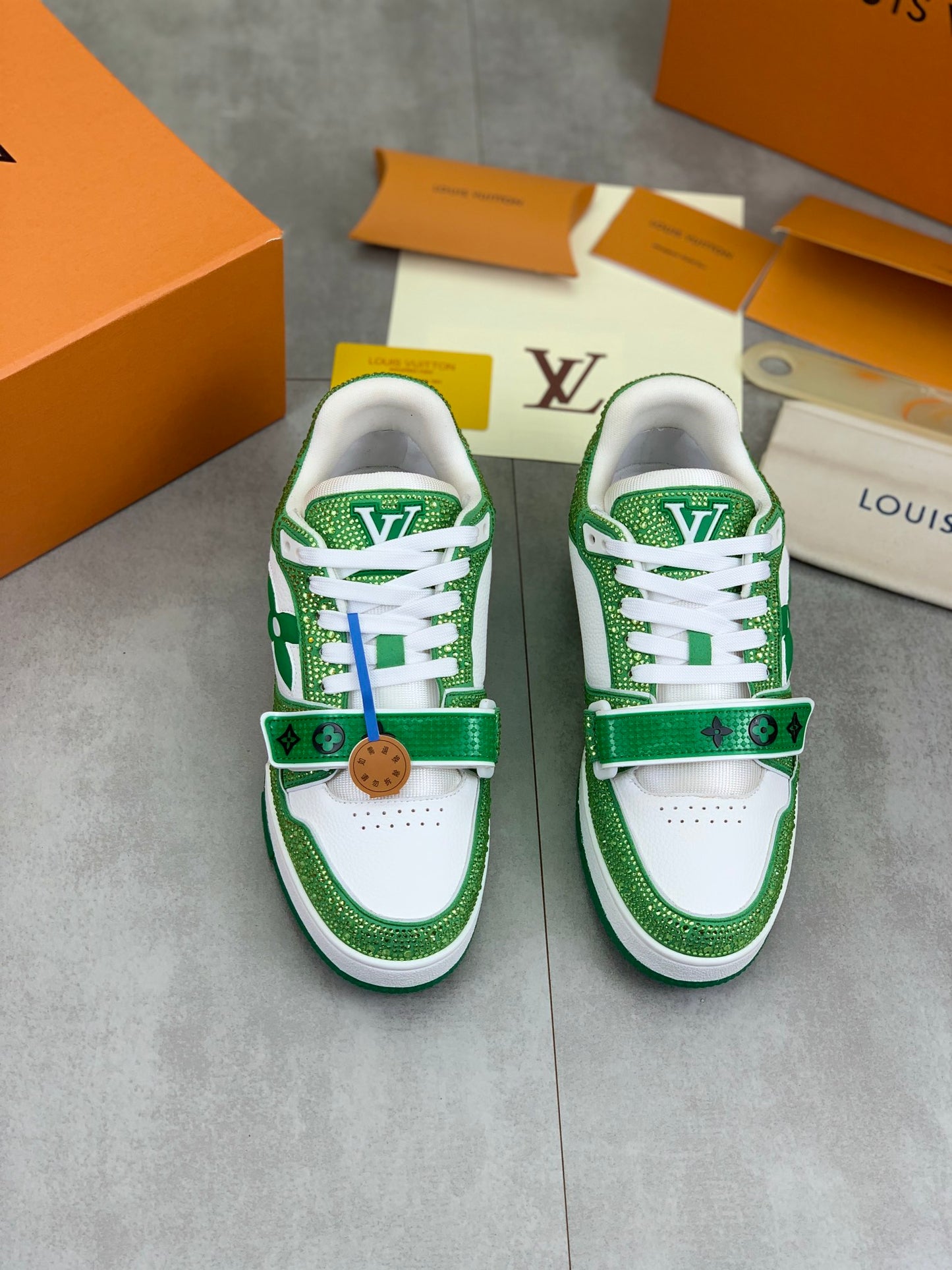 [LOUIS VUITTON] LV Classic Trendy Shoes! Made of imported genuine leather, water-dyed