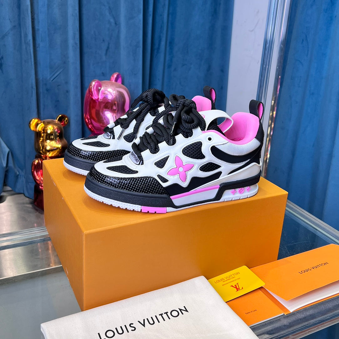 [LOUIS VUITTON] LV Classic Trendy Shoes! Made of imported genuine leather, water-dyed cowhide lining, original version of durable and lightweight, high-quality fine products! Size: 35-45 (46 can be customized)