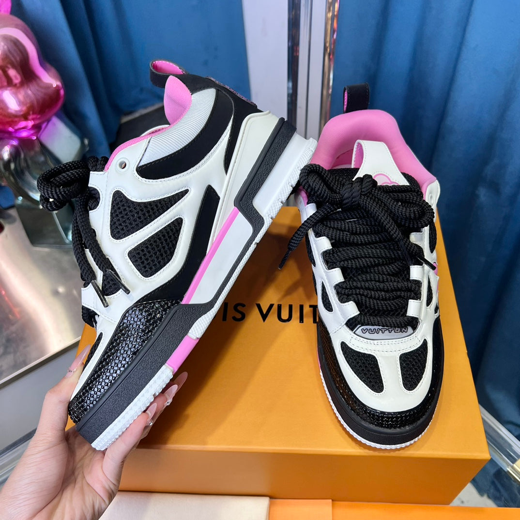 [LOUIS VUITTON] LV Classic Trendy Shoes! Made of imported genuine leather, water-dyed cowhide lining, original version of durable and lightweight, high-quality fine products! Size: 35-45 (46 can be customized)
