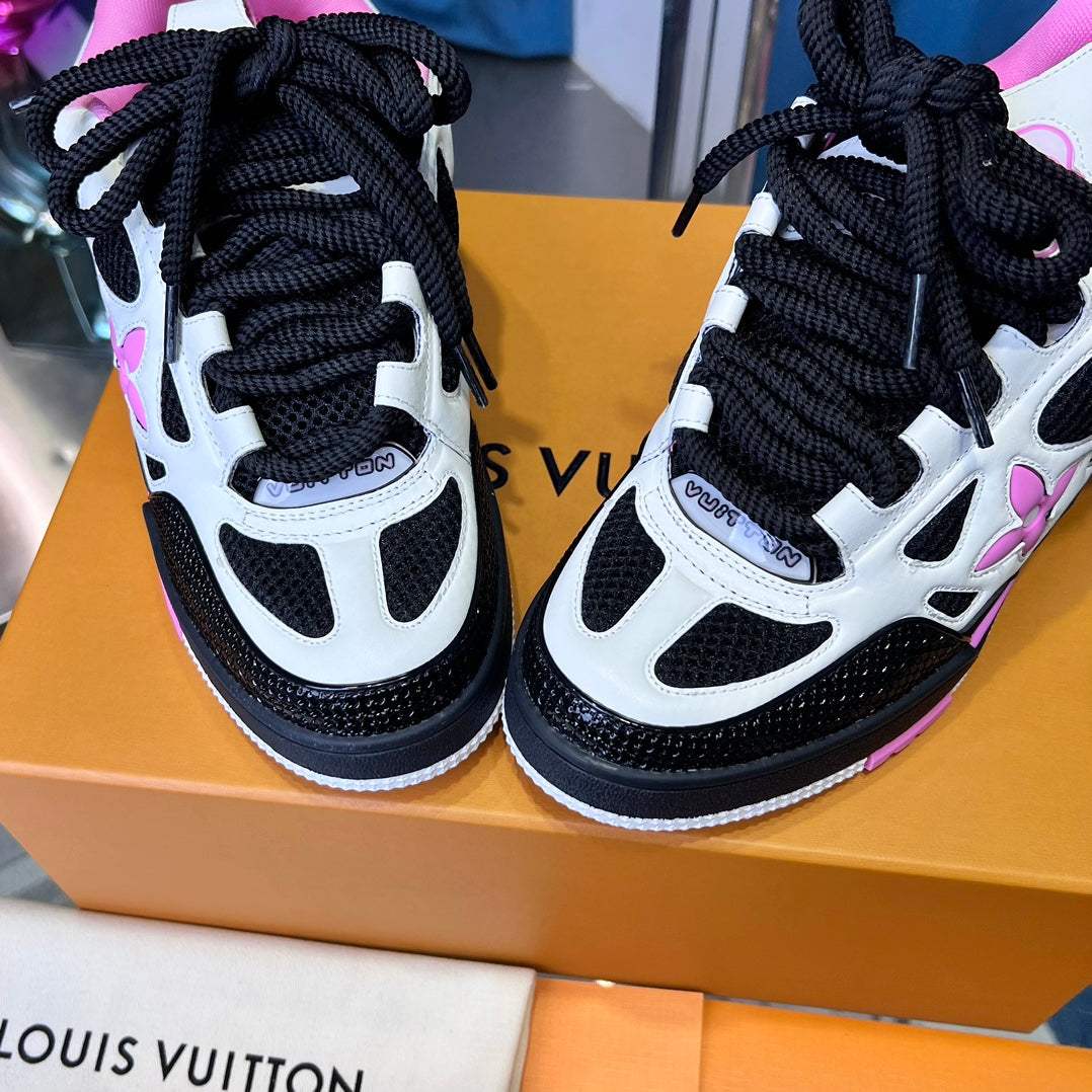 [LOUIS VUITTON] LV Classic Trendy Shoes! Made of imported genuine leather, water-dyed cowhide lining, original version of durable and lightweight, high-quality fine products! Size: 35-45 (46 can be customized)