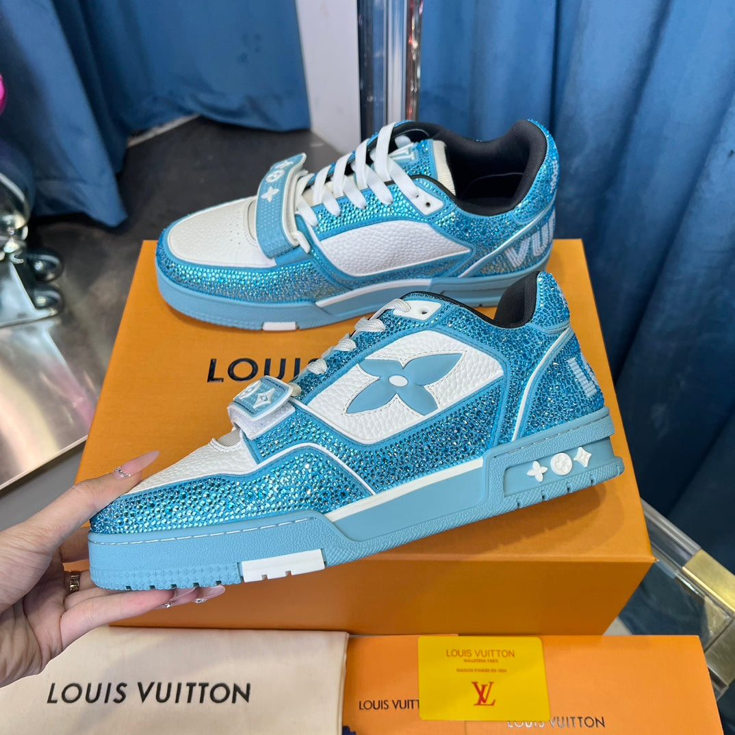[LOUIS VUITTON] LV Classic Trendy Shoes! Made of imported genuine leather, water-dyed cowhide lining, original version of durable and lightweight, high-quality fine products! Size: 35-45 (46 can be customized)