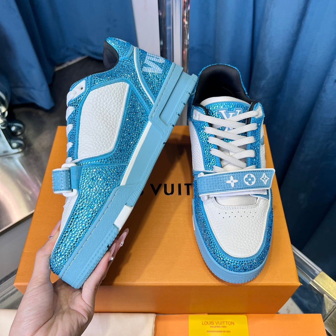 [LOUIS VUITTON] LV Classic Trendy Shoes! Made of imported genuine leather, water-dyed cowhide lining, original version of durable and lightweight, high-quality fine products! Size: 35-45 (46 can be customized)