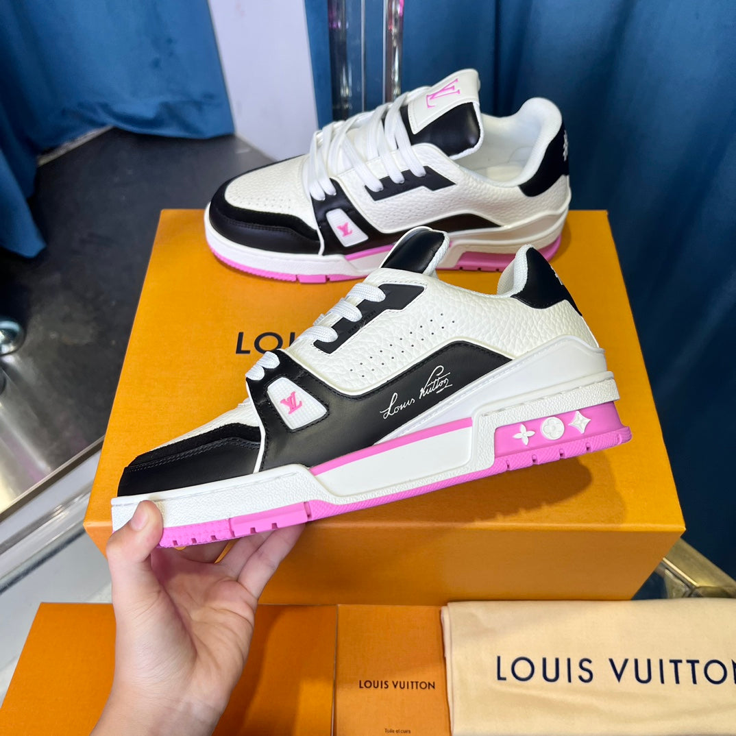 [LOUIS VUITTON] LV Classic Trendy Shoes! Made of imported genuine leather, water-dyed cowhide lining, original version of durable and lightweight, high-quality fine products! Size: 35-45 (46 can be customized)