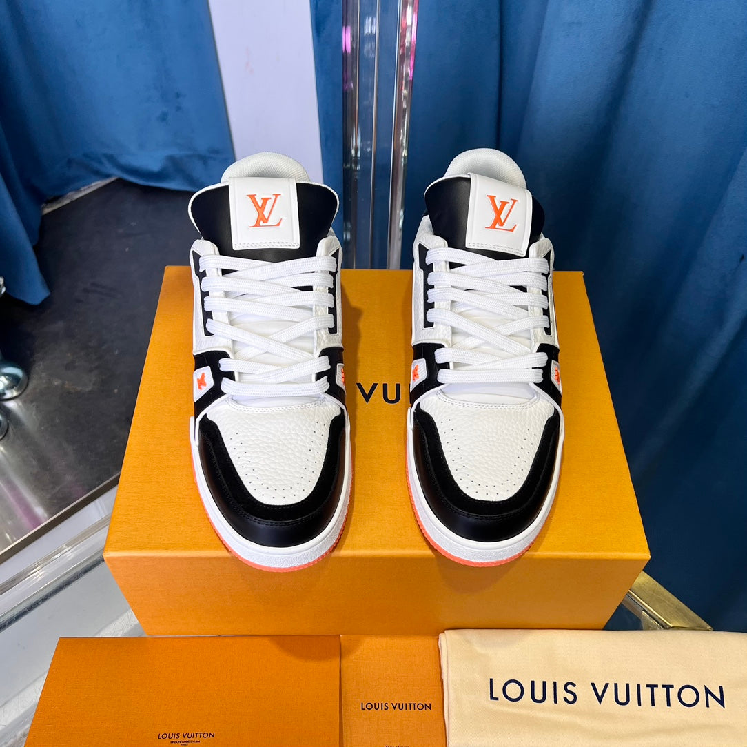 [LOUIS VUITTON] LV Classic Trendy Shoes! Made of imported genuine leather, water-dyed cowhide lining, original version of durable and lightweight, high-quality fine products! Size: 35-45 (46 can be customized)