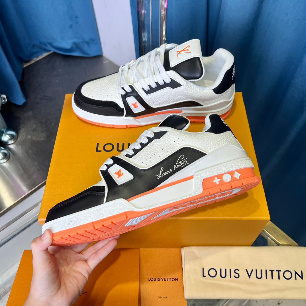 [LOUIS VUITTON] LV Classic Trendy Shoes! Made of imported genuine leather, water-dyed cowhide lining, original version of durable and lightweight, high-quality fine products! Size: 35-45 (46 can be customized)